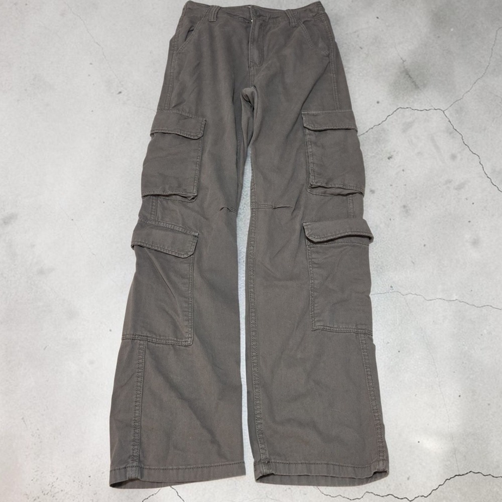 Bershka Womens Gray Low Rise Wide Leg Cargo Pants Size 2 Cotton Streetwear Punk